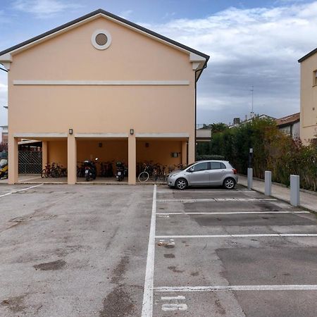 Elly'S Home Parcheggio Privato Ραβένα Εξωτερικό φωτογραφία